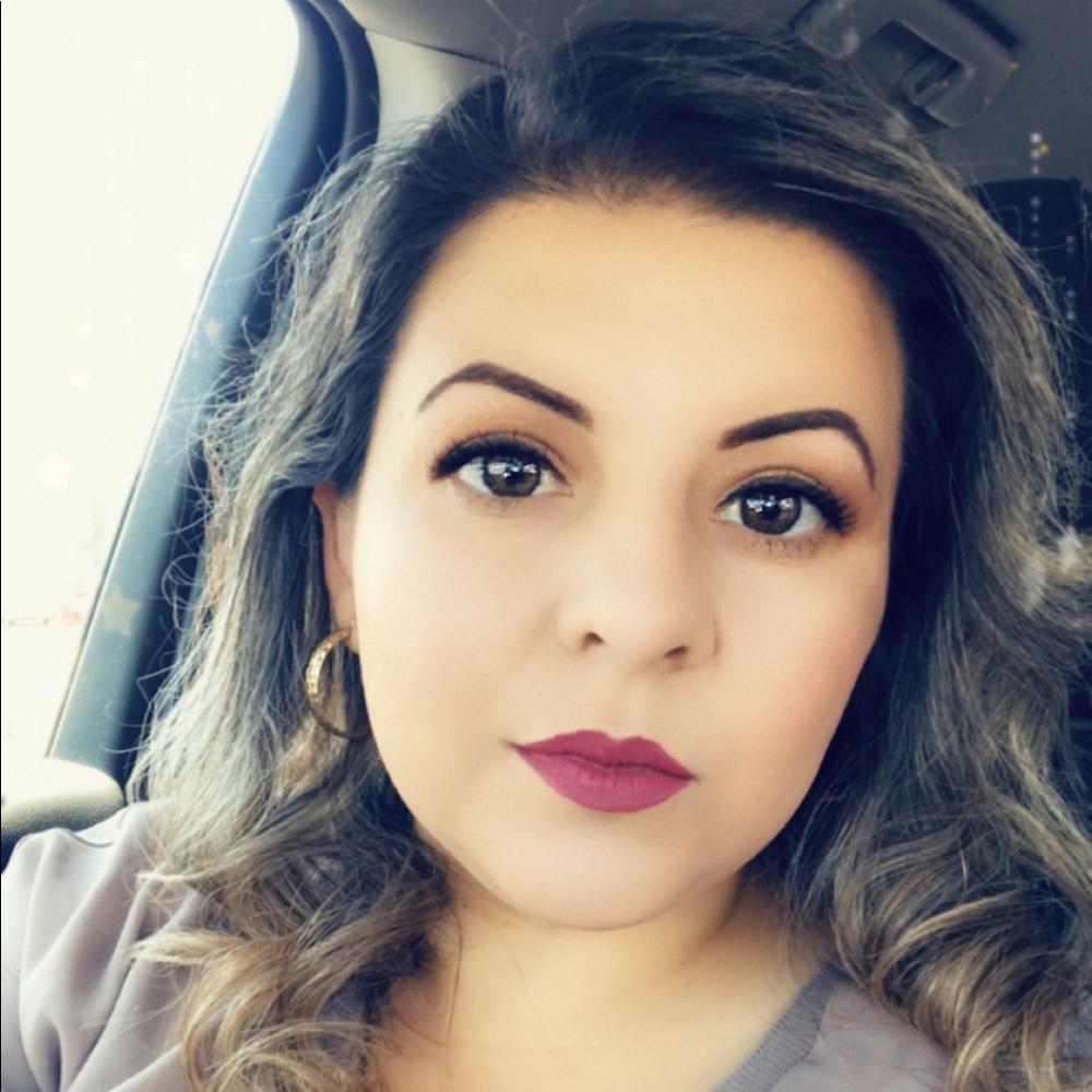 Meet your Posher, Julianita